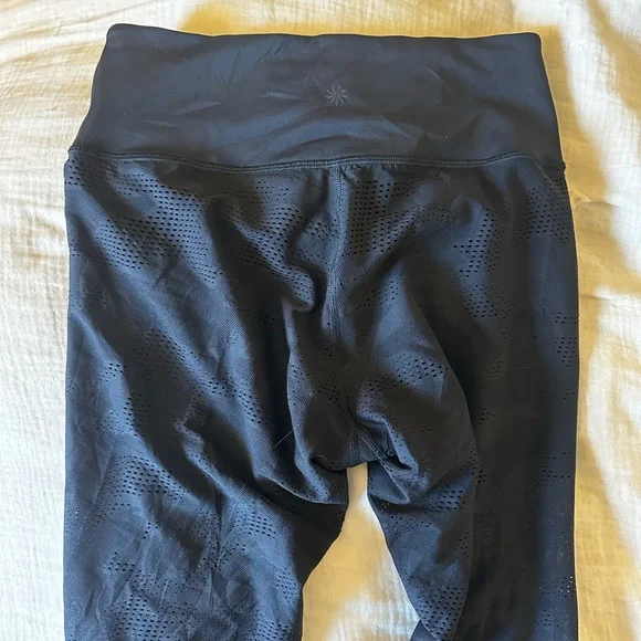 Athleta Phenom Camo 7/8 Tight - Black (Size M) - Picture 6 of 6